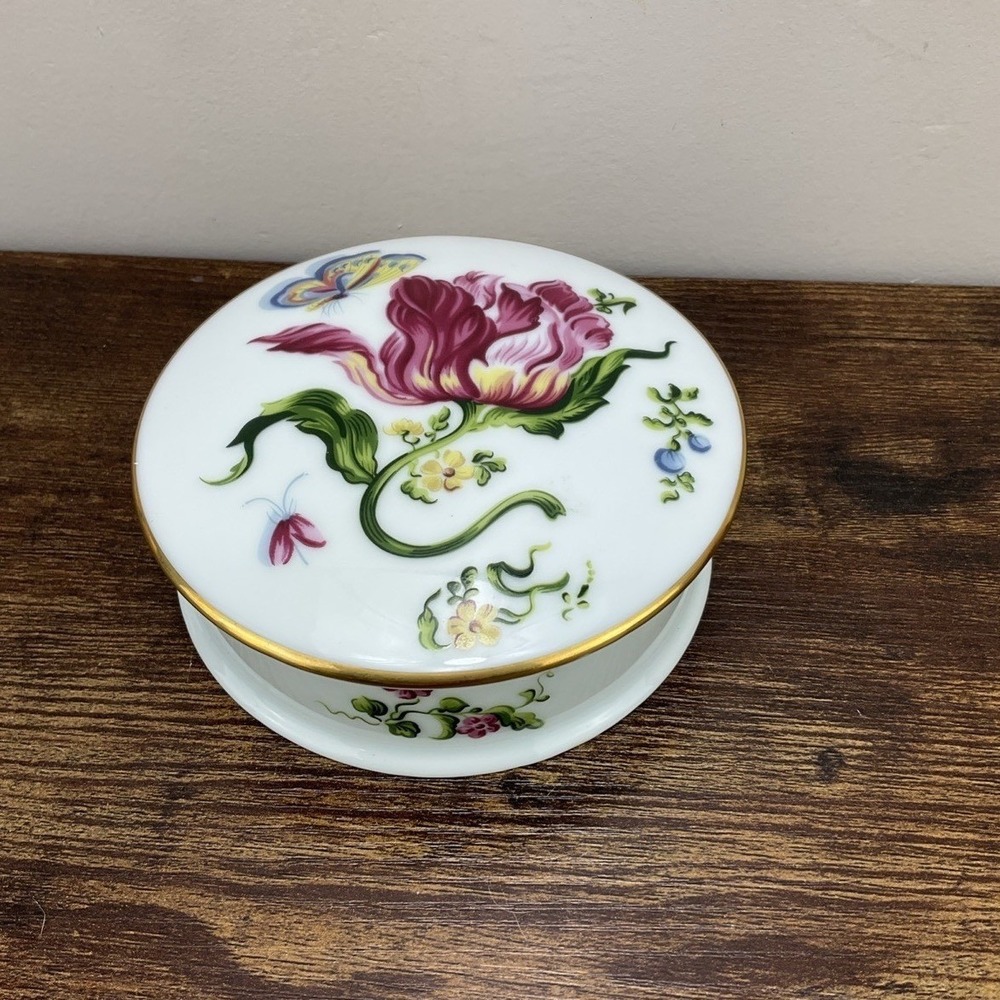 Elizabeth Arden 5 In Porcelain Chelsea Gardens Powder Trinket Box With Powder